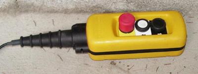 Poignée de contrôle du coffre de départ